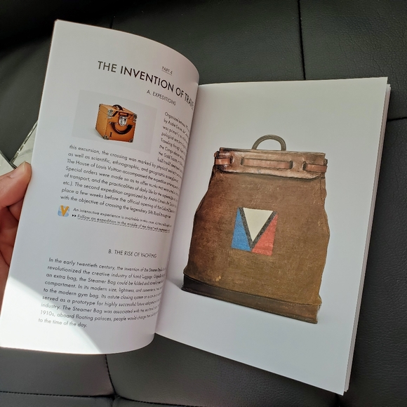 Louis Vuitton Volez,Voguez,Voyagez Exhibit Booklet - Picture 4 of 4